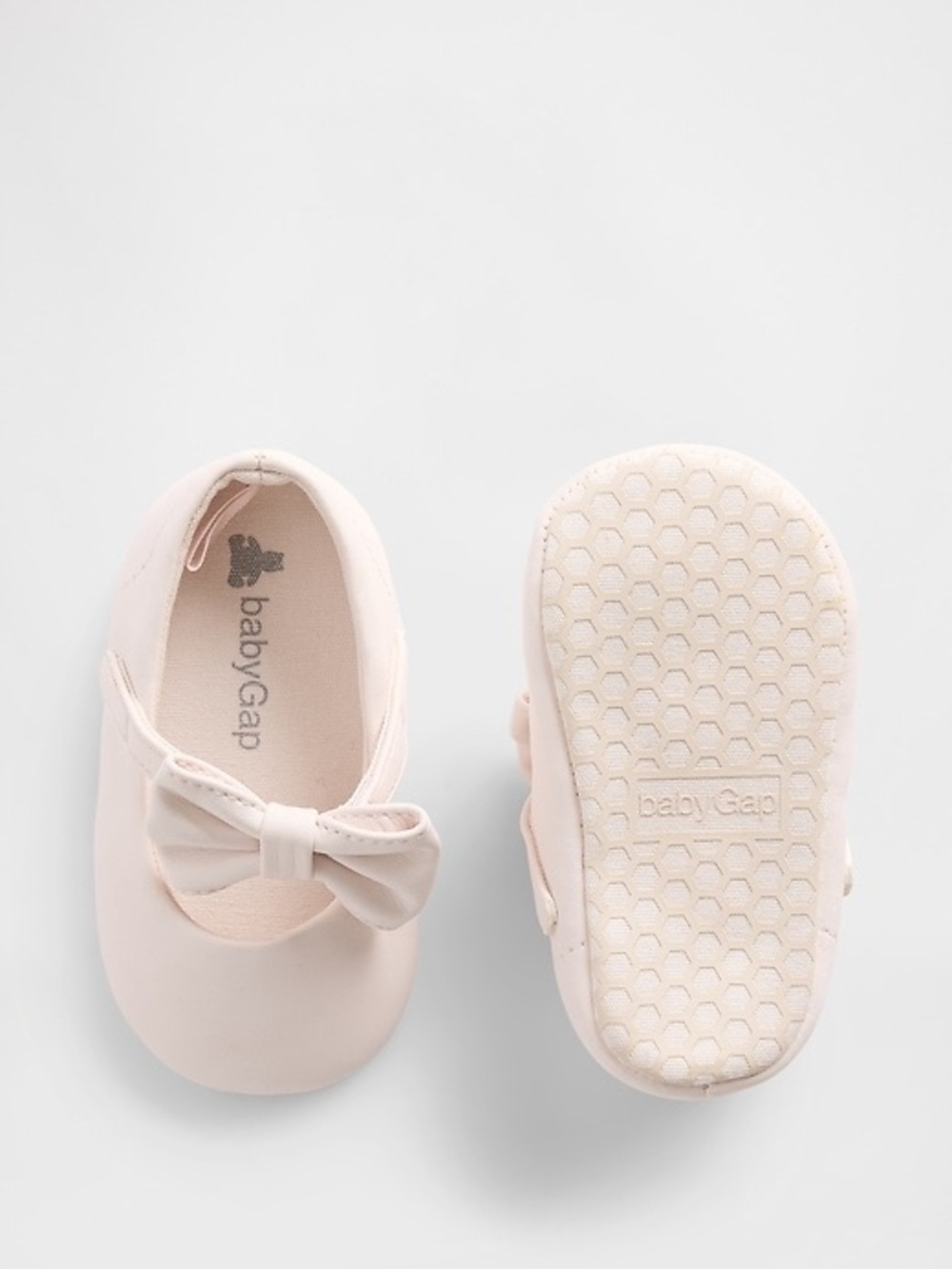 GAP Baby Bow Mary Jane Shoes in Pale Pink